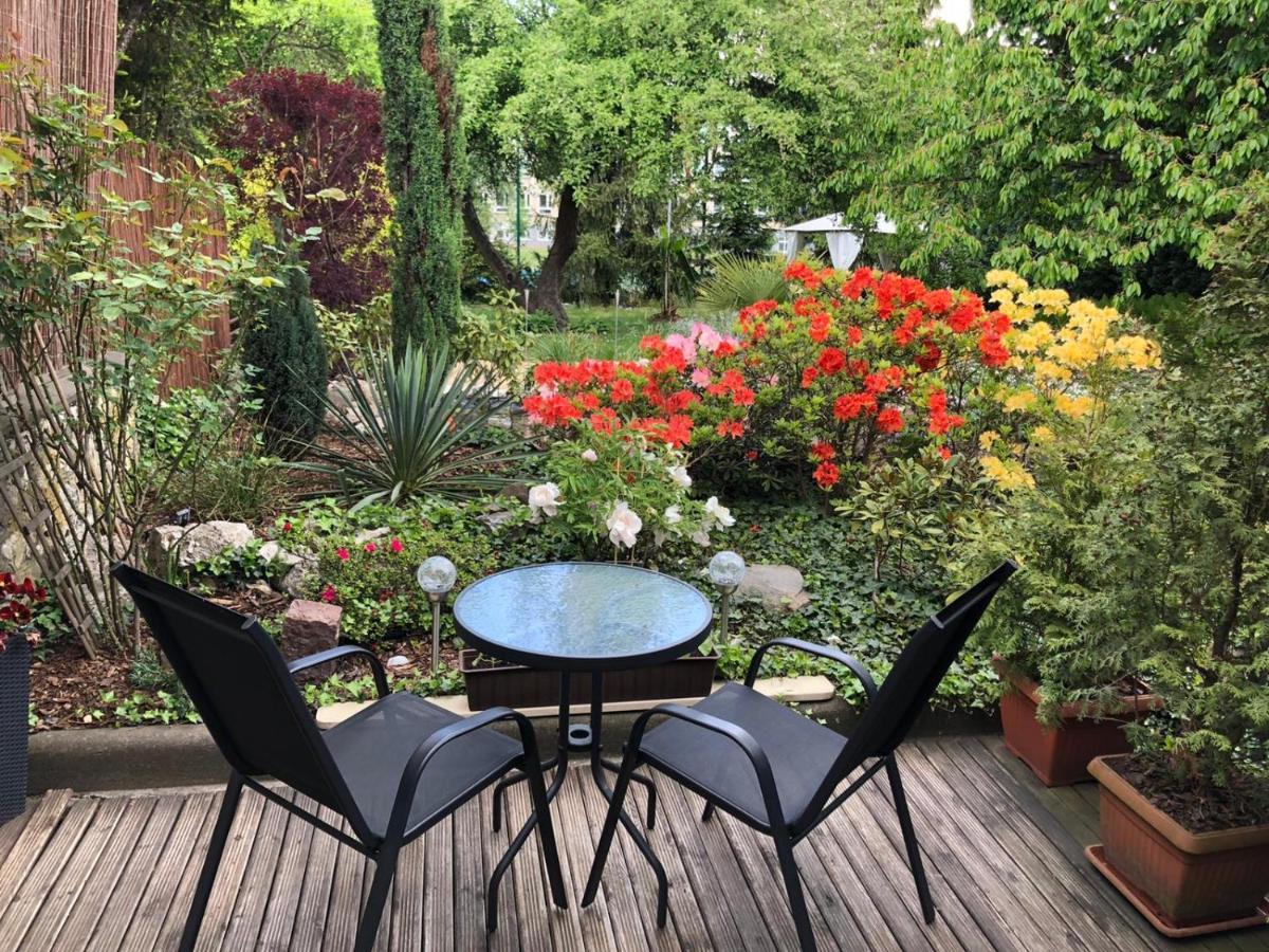 City Center Apartment Красков Екстериор снимка