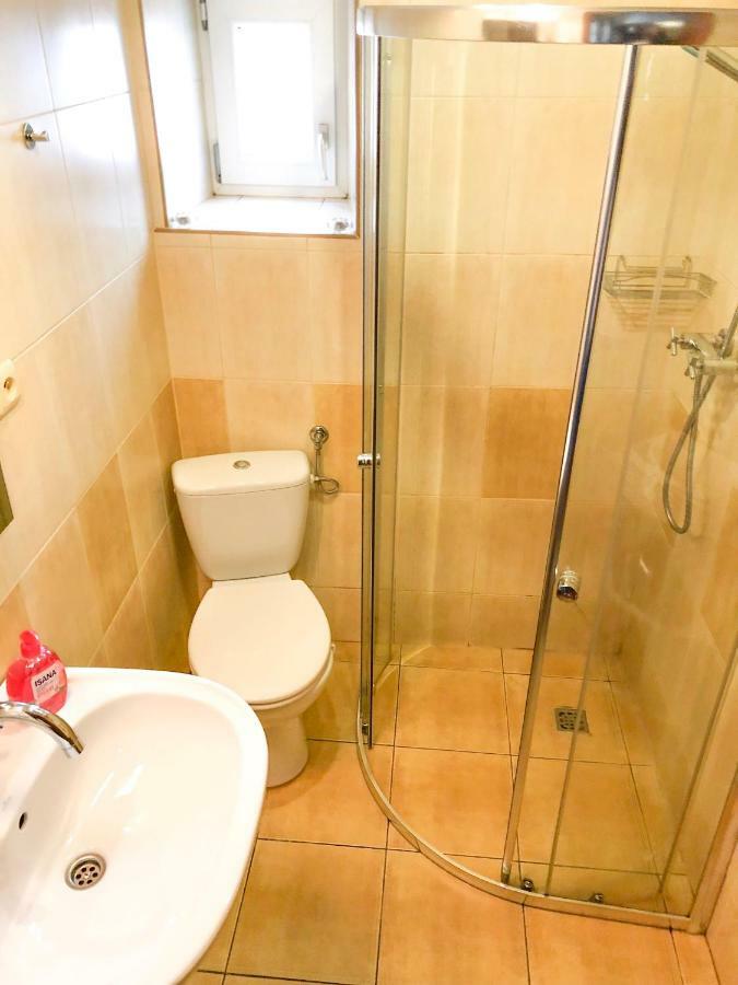 City Center Apartment Красков Екстериор снимка